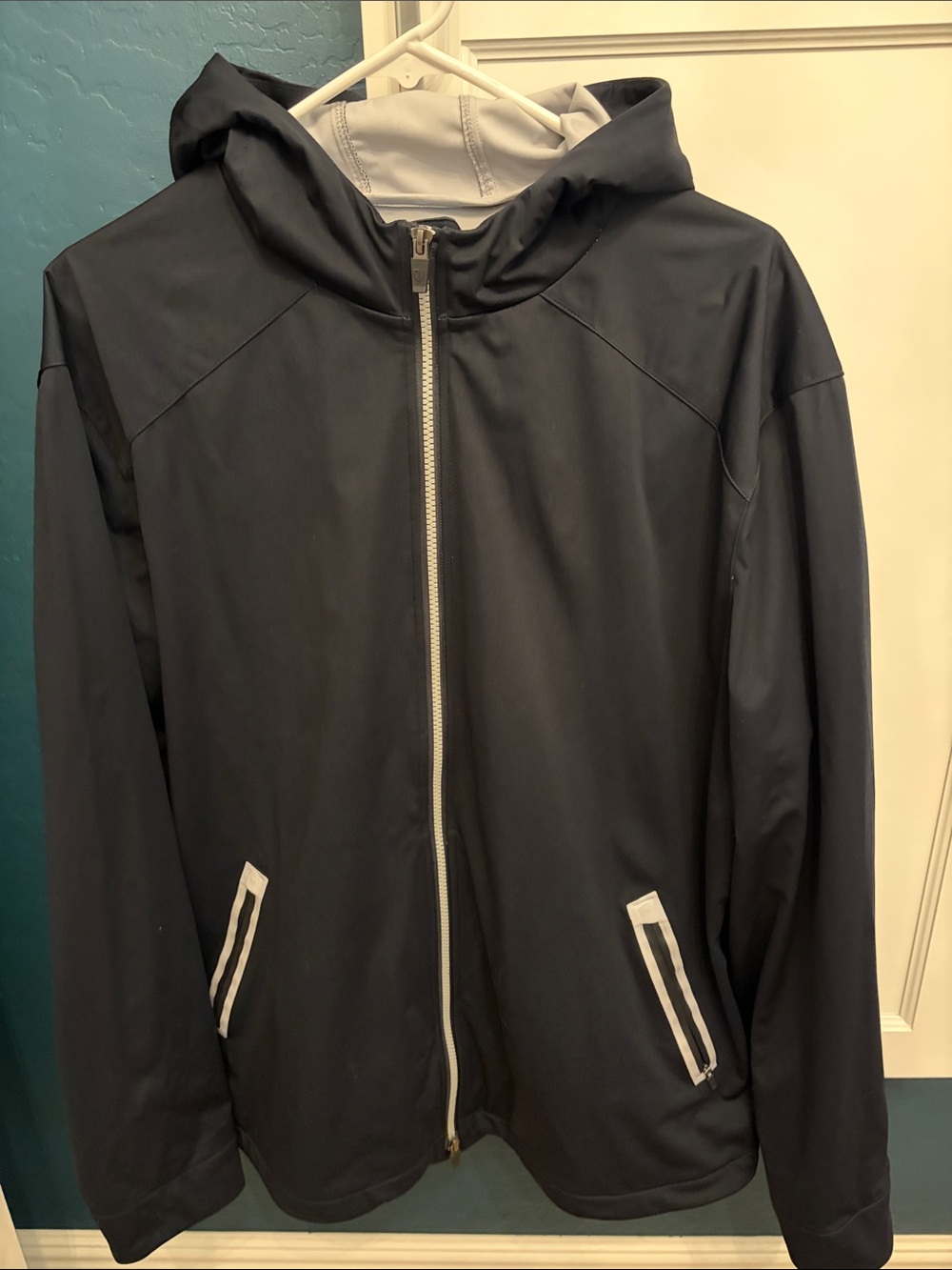 Graham luxe black hooded golf jacket